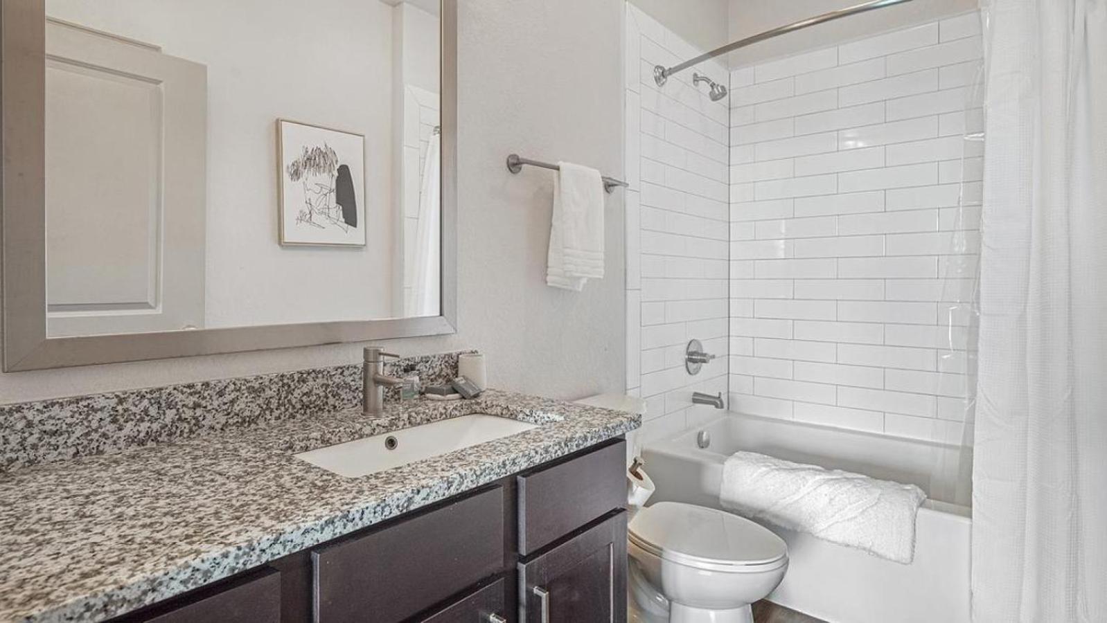 Landing At The Nine At Memphis - 3 Bedrooms In University Extérieur photo